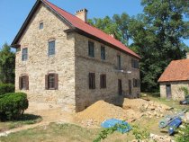 Image #4, 4914: Gable and eaves walls after filling in porch-rafter pockets