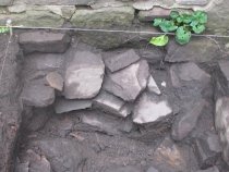 #7, 8/9/13, 774: Rubble & cobble stone base under foundation plinth