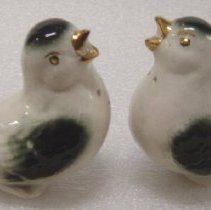 Bird salt & pepper shaker set