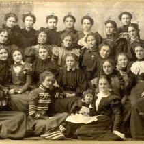 Girls of Hutchinson, MN