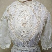 Wedding dress: Amanda C. Peterson Braun, 1924-detail