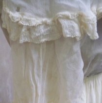 Wedding dress: Elizabeth Quast Martin, 1917-sleeve detail