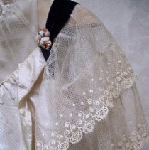 Wedding dress: Elizabeth Hutchinson August 13, 1915-sleeve detail