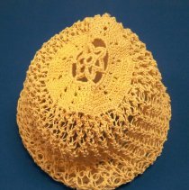 Baby bonnet-back view