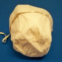 Baby bonnet-back view