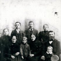 Fratzke, Pust family