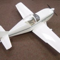 Model airplane