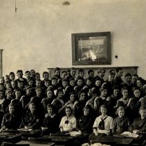Freshman class, Hutchinson, MN High School, c.1914