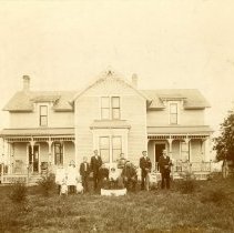 John Mattsfield family and home