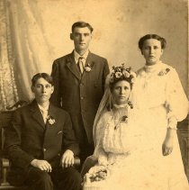 Carl J. & Lydia Mattsfield Albrecht wedding, August 26, 1909