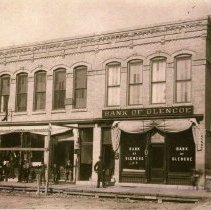 Gaines Shoe Store & Bank of Glencoe, c. 1882