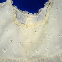 Child's dress detail