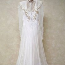 Phyllis Zierke Weseloh wedding gown, 1944 - back