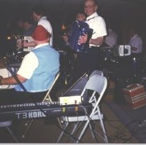 Dan Totushek (standing at center)