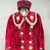 IOOF Past Noble Grand crown with robe