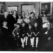 O. D. Hutchinson Family, 1927-Three Generations.