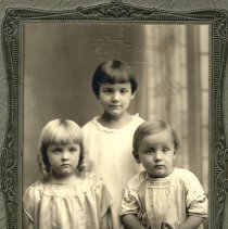 Gladys, Lucille & Emmert Jenneke