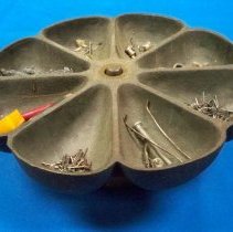 Shoemaker's nail dish