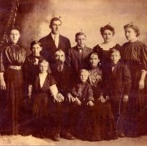 John & Agnes Smetana Kucera Family c.1910