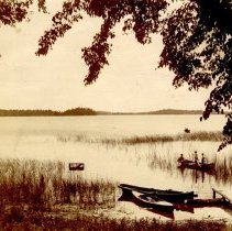 Boys fishing, Lake Jennie