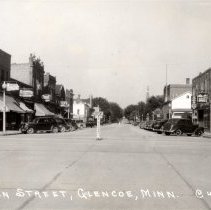 Main Street, Glencoe, MN-early 1940s