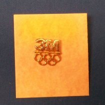 3M lapel pin