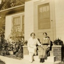 Anna Braun and Friedricka Pust