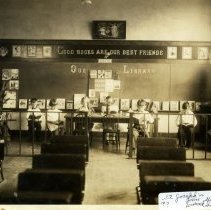 Schoolroom, St. Joseph's School, Silver Lake c.1939