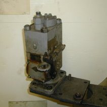 Fuel pump-1941 Busch Sultzer Diesel engine-Hutch Utilities