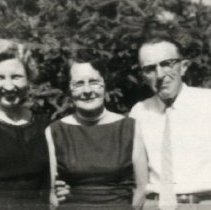 De Lila Stuedemann, Julia Quade, Harvey Quade, & Geo. Stuedemann