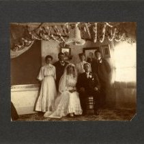 Henry & Minna Rettman wedding party