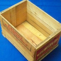 Cranberry packing box
