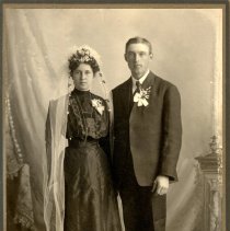 Henry and Amanda (Prieve) Tews