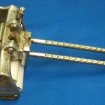 Barber chair headrest