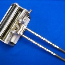 Barber chair headrest