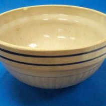 Crockery mixing bowl