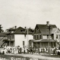 Decoration Day parade, Glencoe, MN