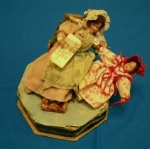 Candy/Jewelry box with two dolls