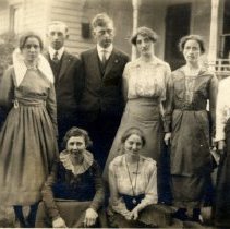 Braun or Pust family members