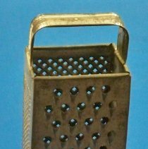 Vegetable grater