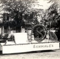 1926 Lester Prairie, MN parade float