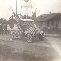Lester Prairie, MN parade unit