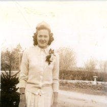 Ruth Evelyn Peik, 1942