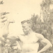 Robert E Caldwell, Sgt. U. S. M. C.