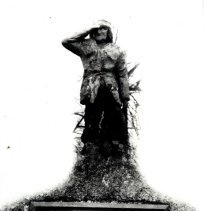 Chief Little Crow statue