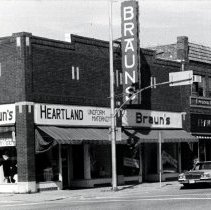 Braun's, Hutchinson, MN