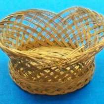 Small willow basket