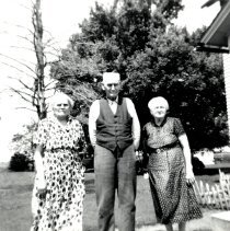 Emma Bussler, Edward & Adeline Knick, c.1952