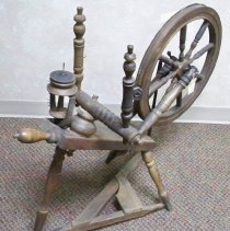 Wooden Spinning Wheel