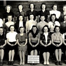 Lester Prairie HS glee club, 1939-1940